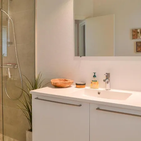 Nice In W/ 3 Bedrooms Ferienhaus *