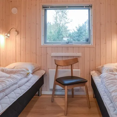 Nice In W/ 3 Bedrooms Oksbøl